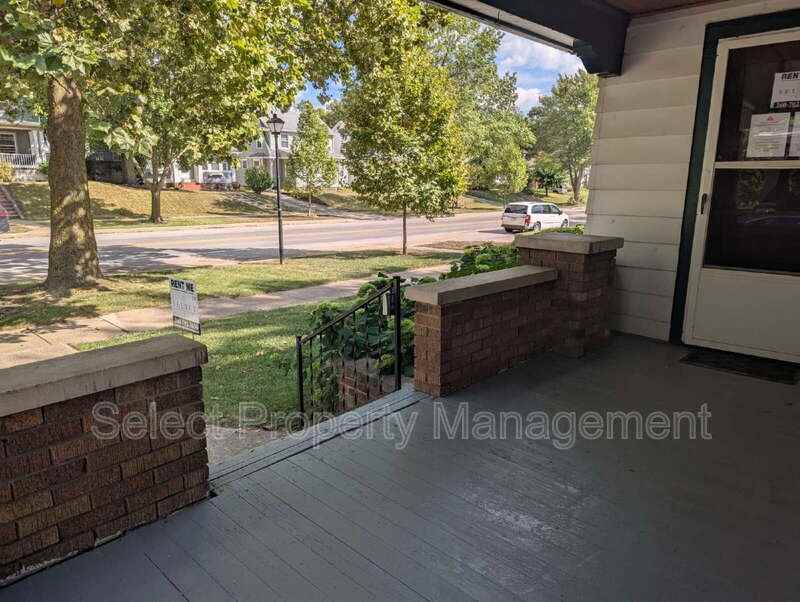1841 N Anthony Blvd - Photo 2 of 47