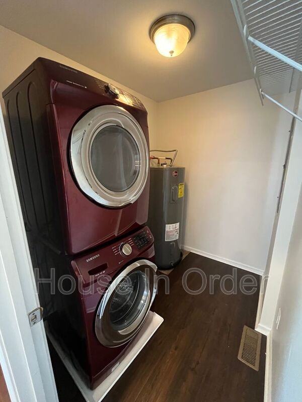 11 Walton St - Photo 6 of 13