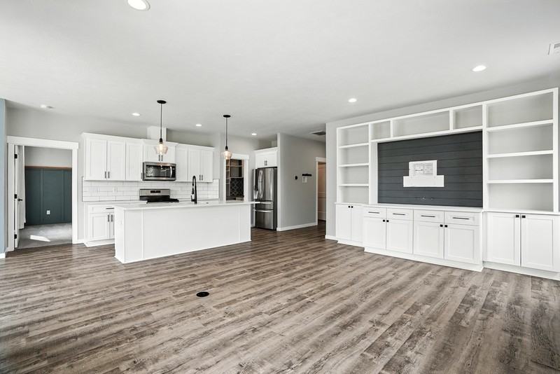 3008 N Marguerite Rd - Photo 7 of 31