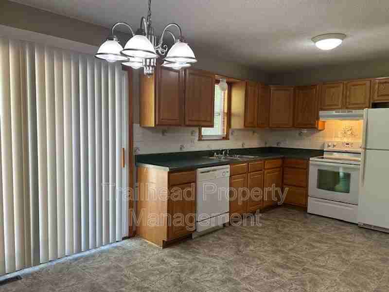 401 Sw Stoney Brook Ln - Photo 6 of 37