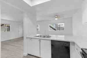 featured image of 5110 El Camino Ave