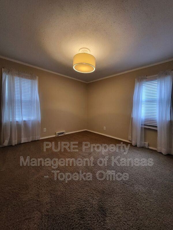 6300 W 80th Ter - Photo 7 of 15