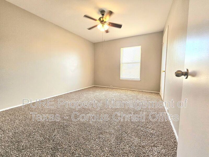 4833 Mokry Dr - Photo 7 of 19