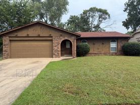 112 W Austin St - Photo 1 of 1