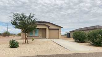 476 Reizen Dr - Photo 1 of 1