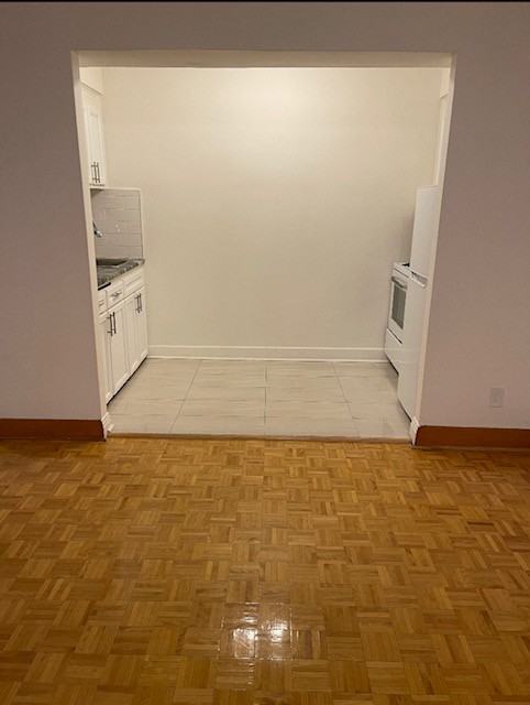 26 Avenue Hudson #A - Photo 2 of 15