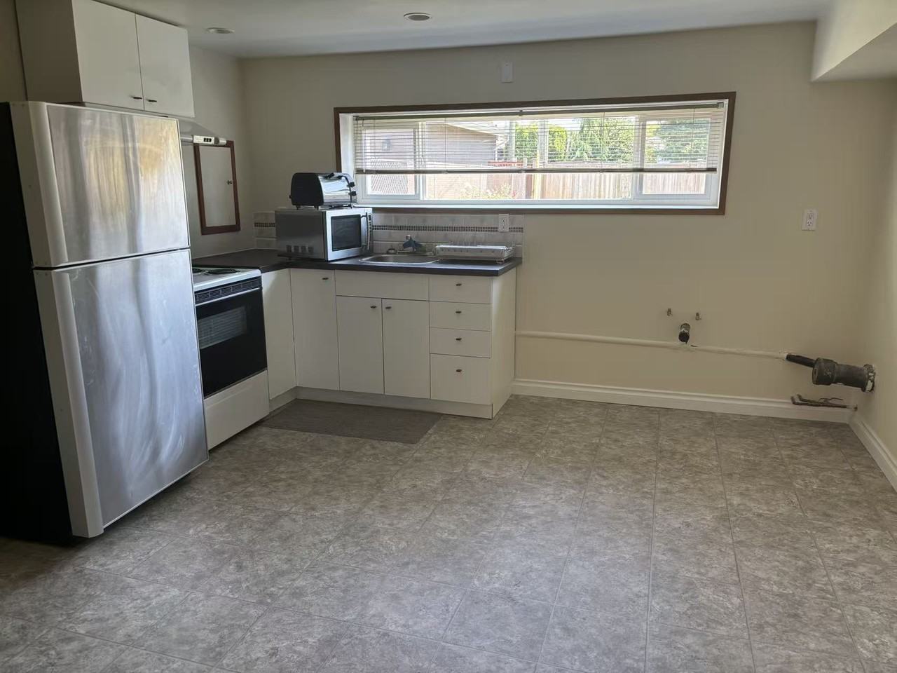 4600 Alpha Drive - Photo 2 of 11