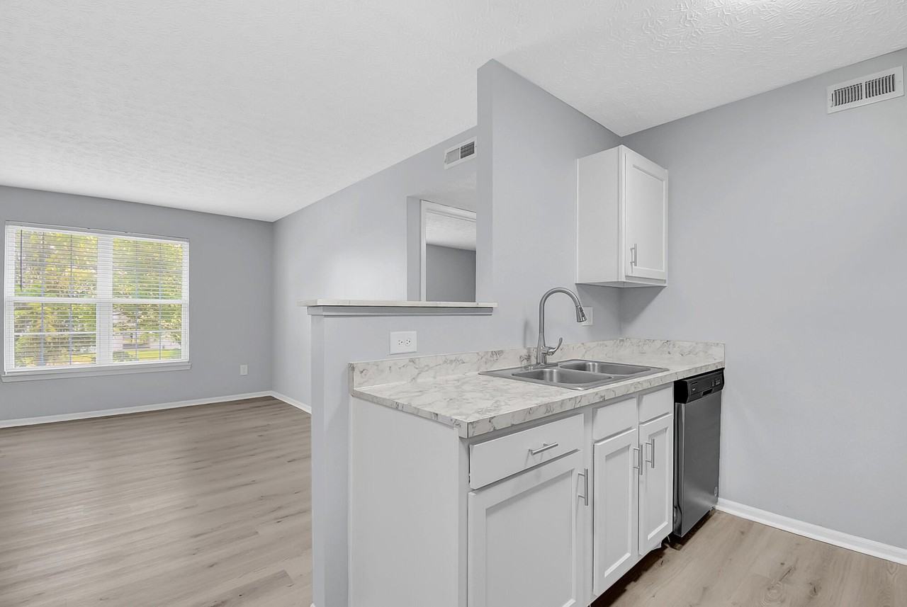 Fountain Place Apartments - Photo 3 of 48