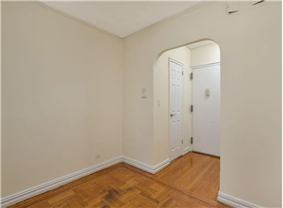 2685 Creston Ave #2D - Photo 1 of 1