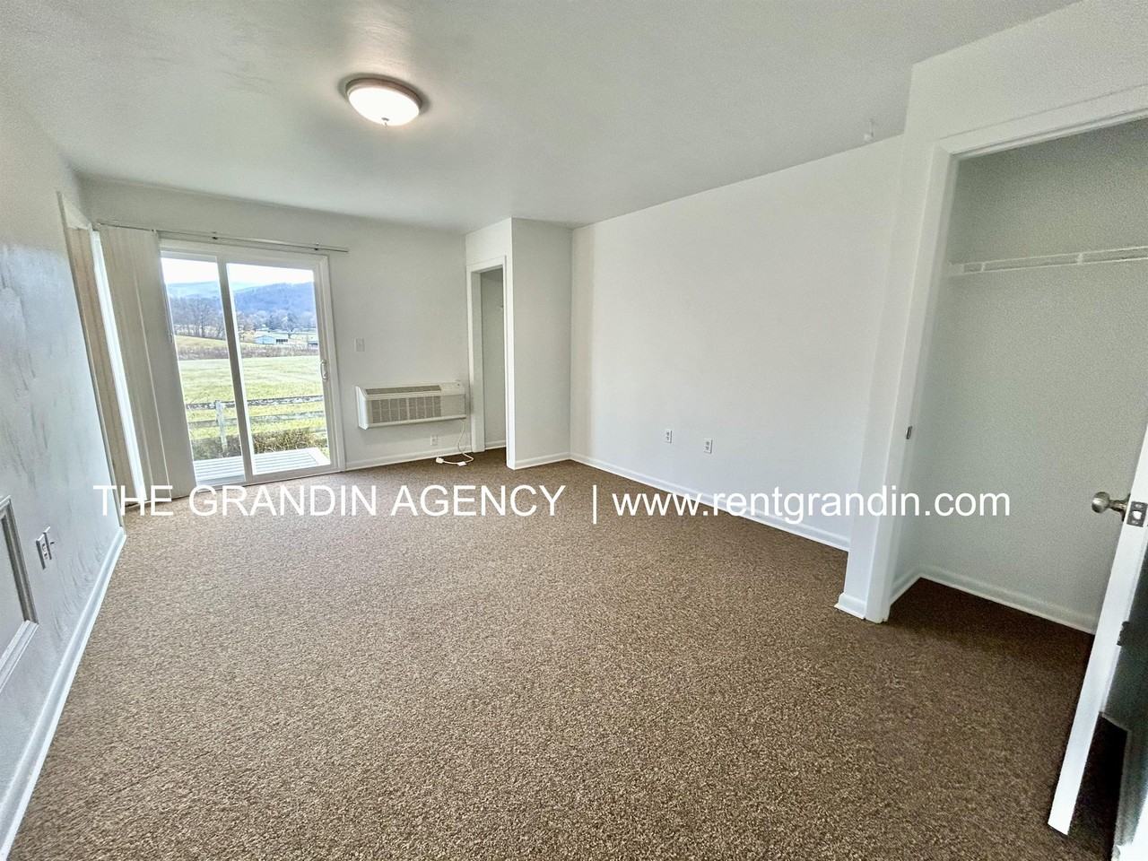 290 - 292 Alleghany Spring Road - Photo 5 of 12