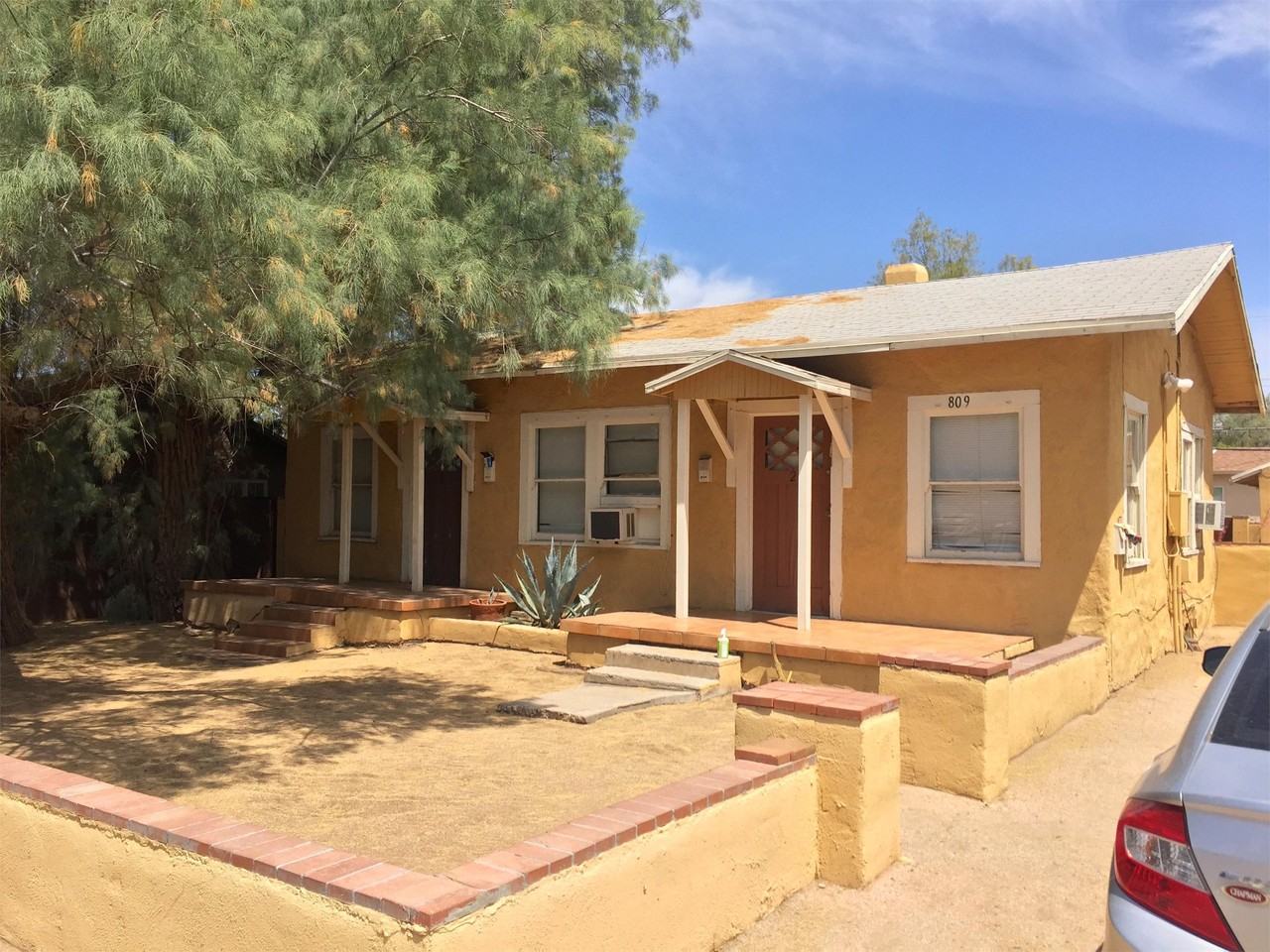 Drachman Apartments - Photo 4 of 5