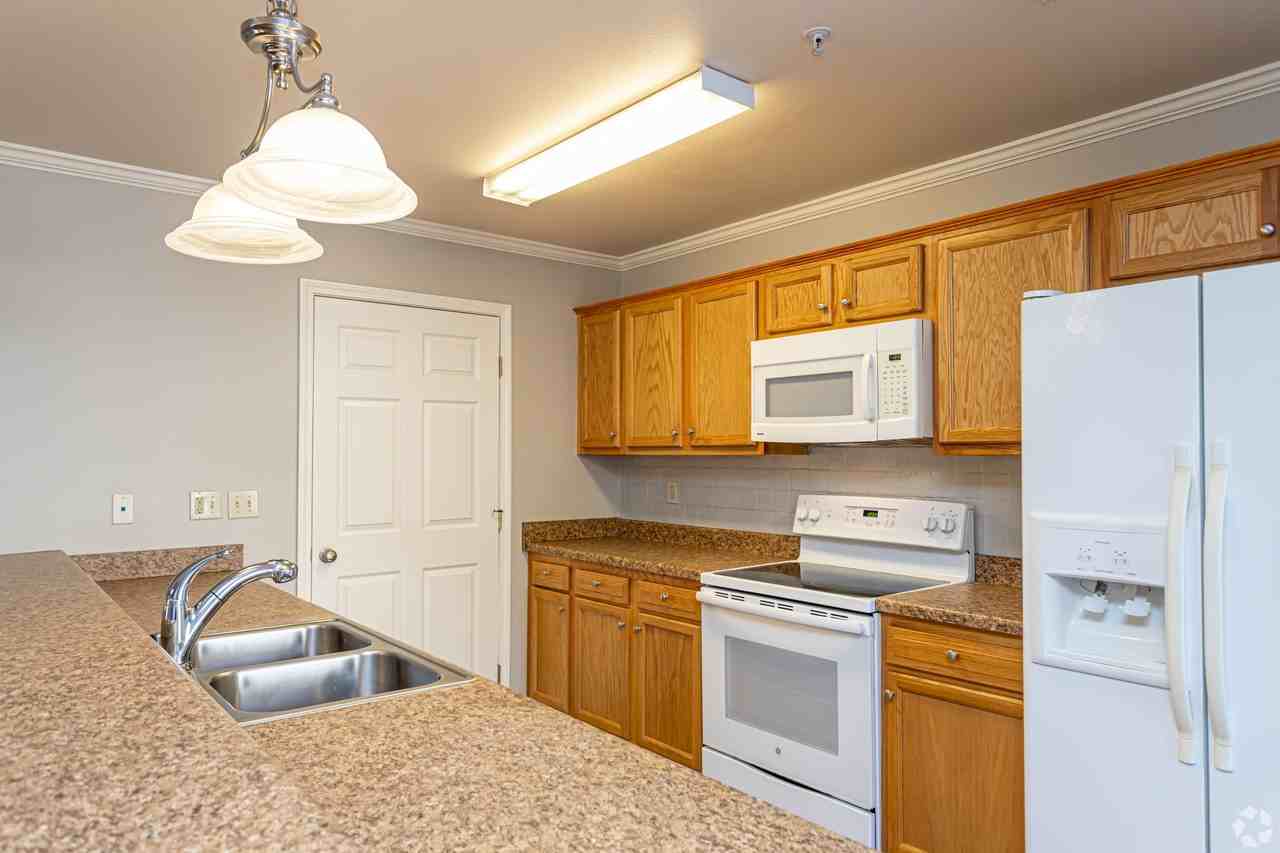 Guidry Row Apartments - Photo 2 of 50