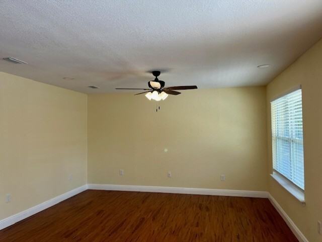 2168 Paloma Street - Photo 3 of 18