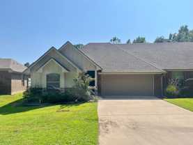 1007 McClenny - Photo 1 of 1