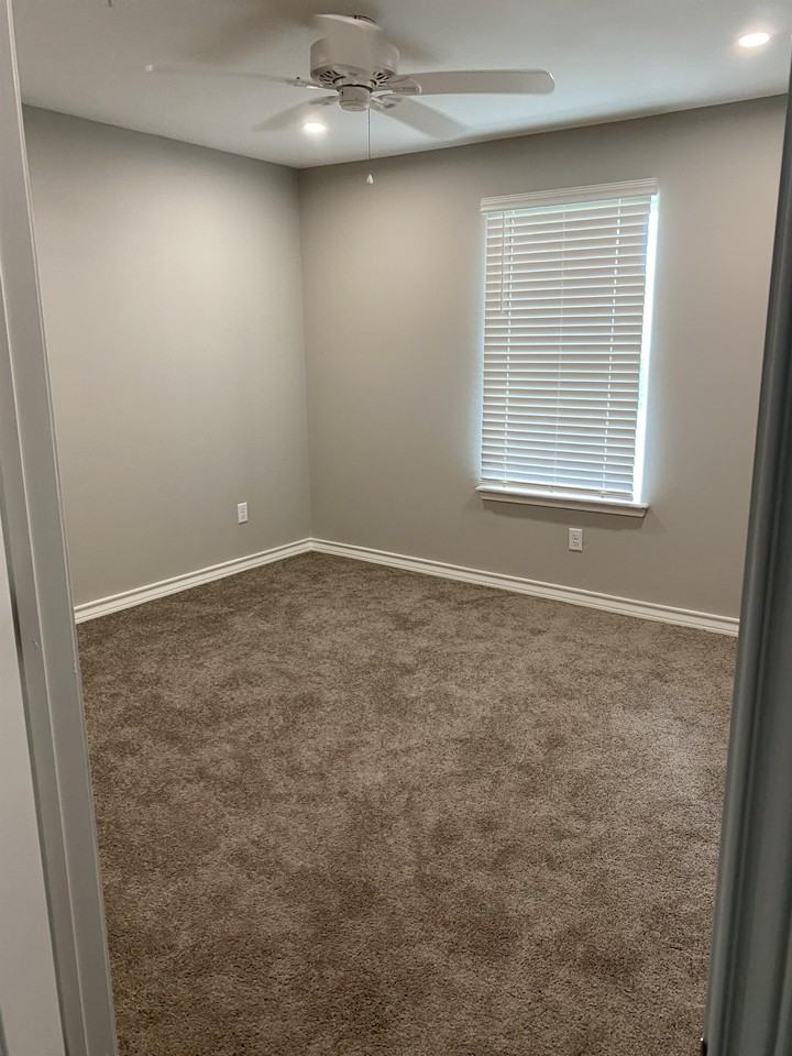 Resaca View - Photo 6 of 50