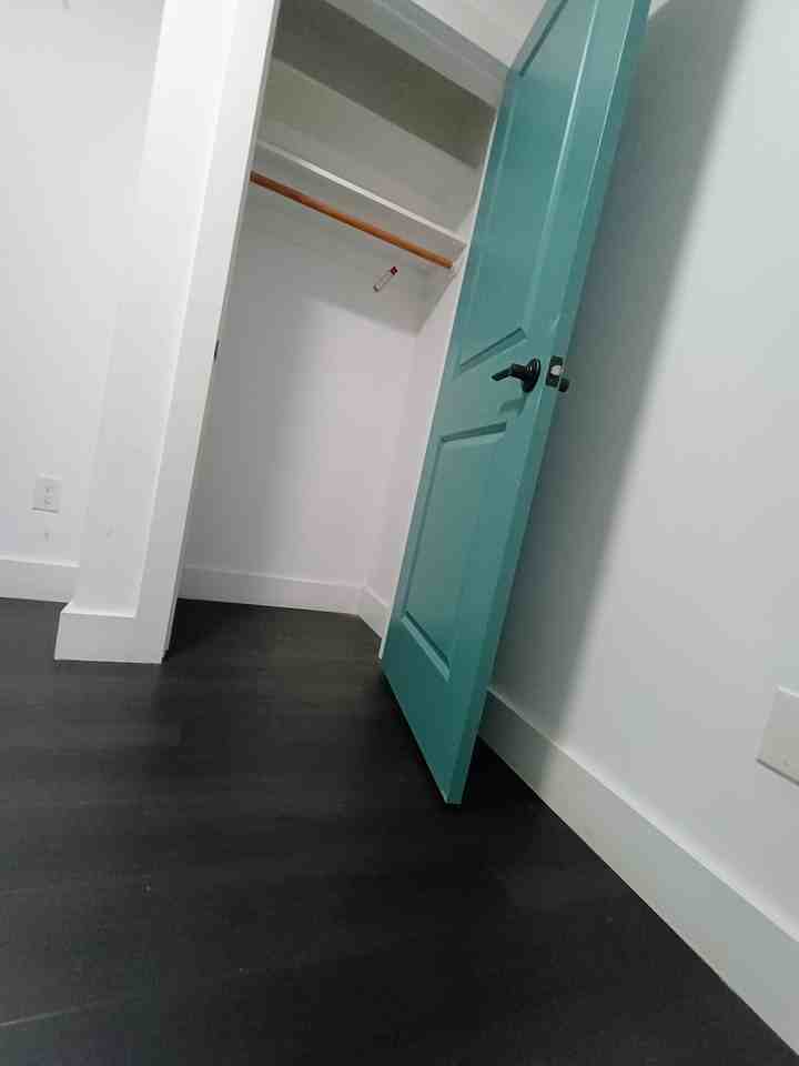 101 4th Avenue - Photo 7 of 12