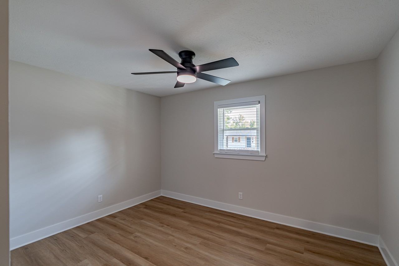 424 Lexington Avenue - Photo 4 of 14