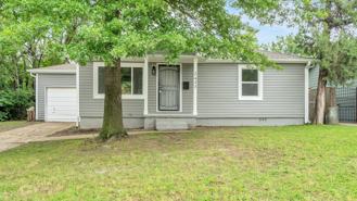 2433 N Norwood Pl - Photo 1 of 1