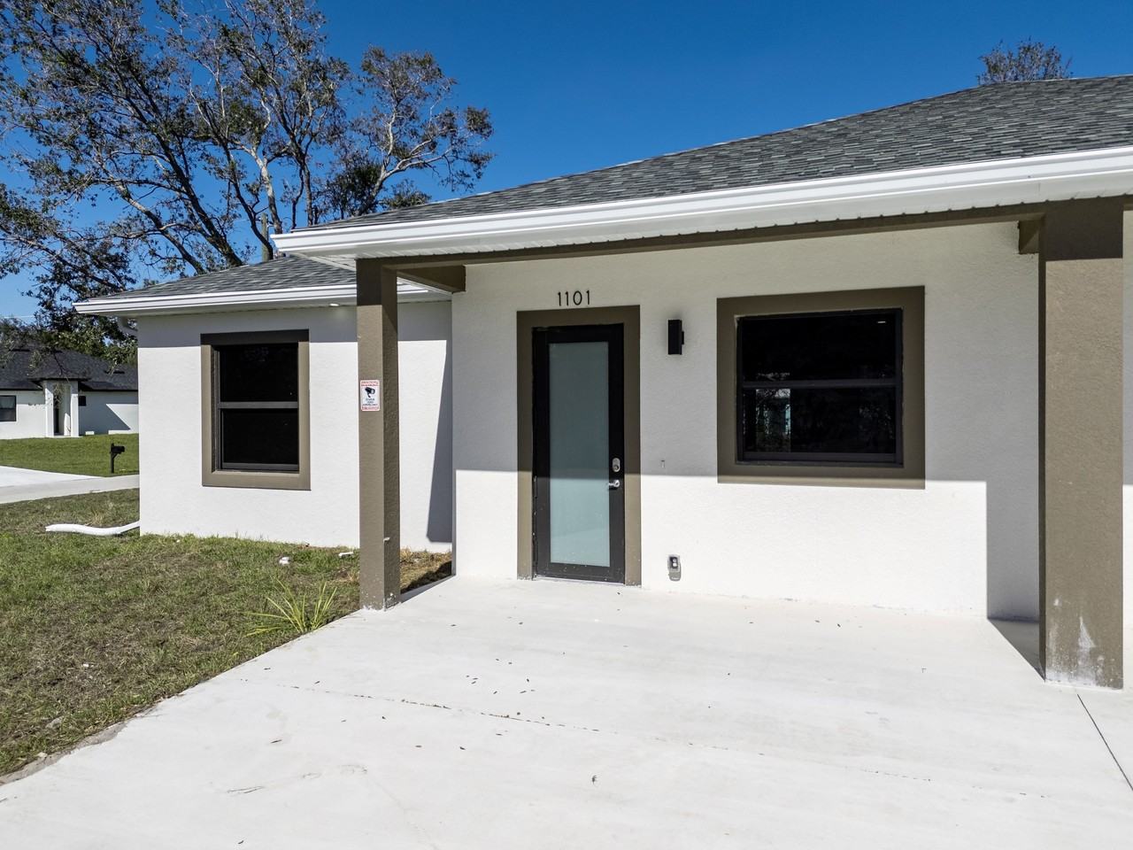 1101 Meadow Road - Photo 2 of 26