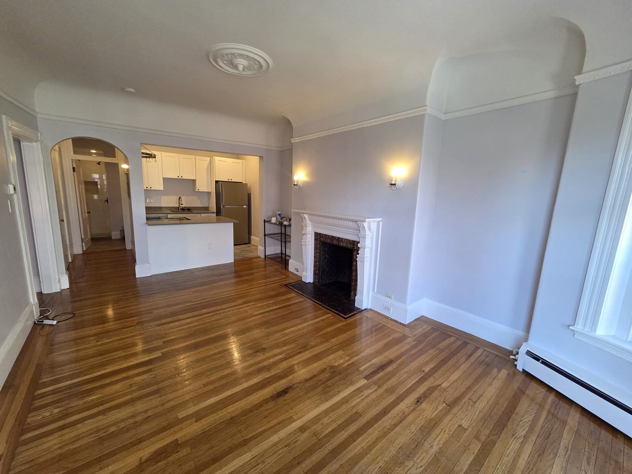 Beacon St #8 - Photo 3 of 12