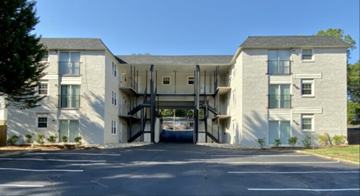 featured image of 135 Oakwood Ave