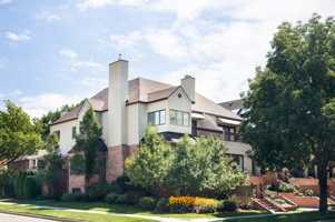 featured image of 290 Adams St