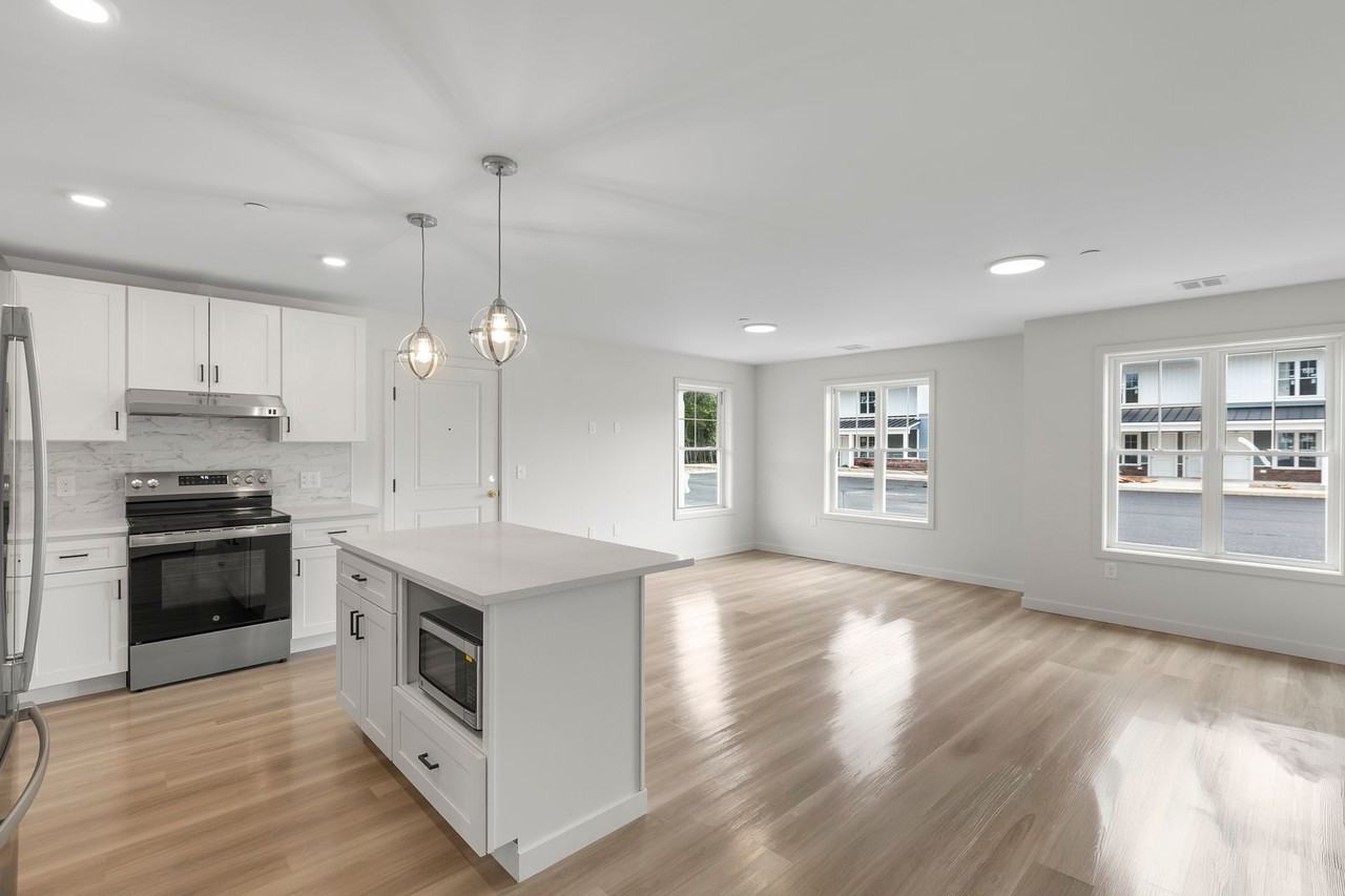 Mt Sinai Meadows - Photo 4 of 15