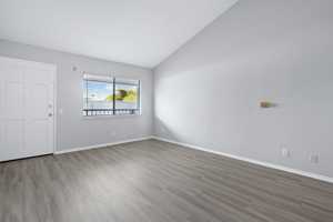 featured image of 1026 Roswell Ave