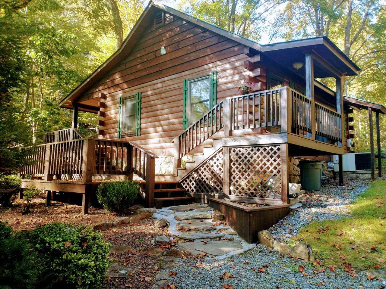 1364 Herron Branch Rd - Photo 2 of 17
