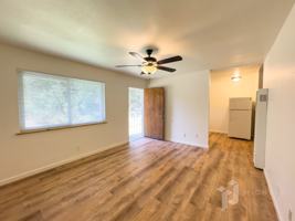 featured image of 305 W Lindo Ave