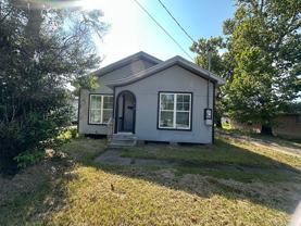 612 Armstrong St - Photo 1 of 1