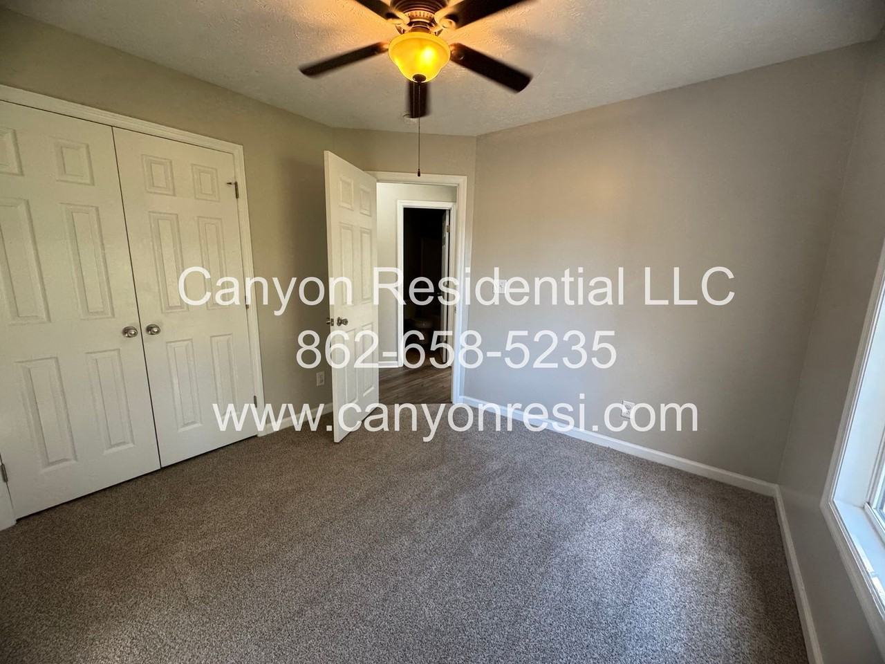 109 Hayes Ct - Photo 6 of 20