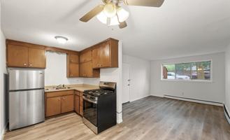 featured image of 2818 E 31st St
