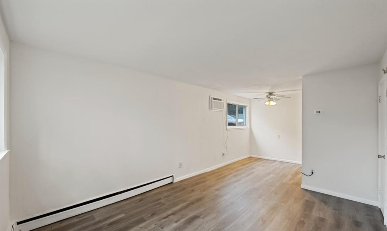 2818 East 31st Street - Photo 4 of 28