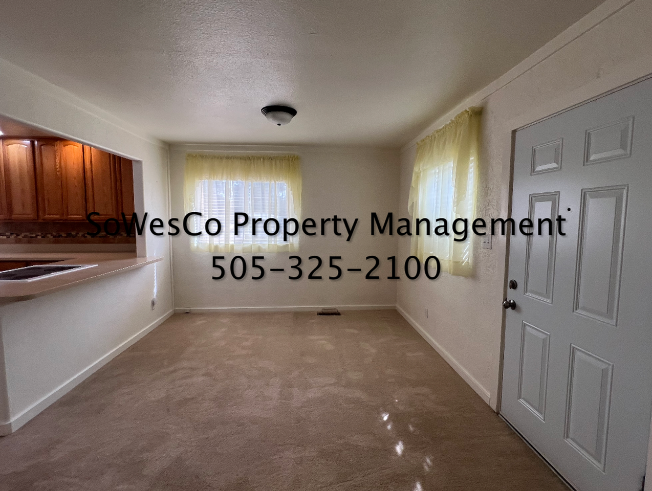 806 Mccoy Ave - Photo 3 of 13
