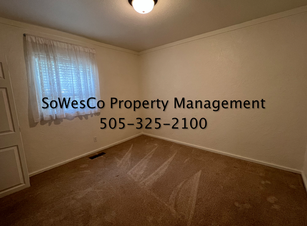 806 Mccoy Ave - Photo 7 of 13
