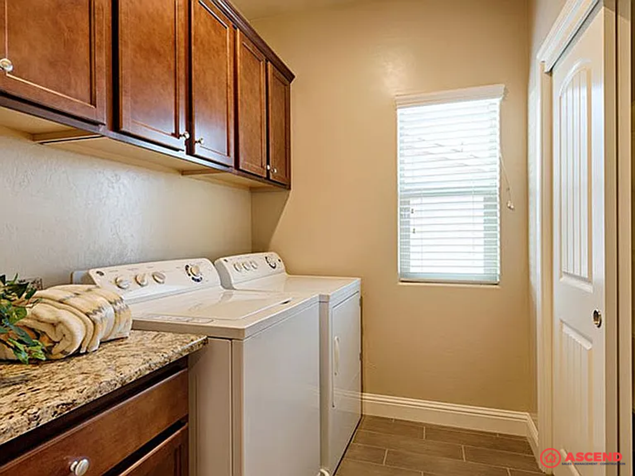 5419 Clarion Channel Ln - Photo 7 of 12