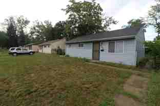 2800 Central Dr - Photo 1 of 1