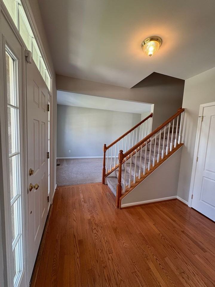 710 Franklin St - Photo 3 of 41