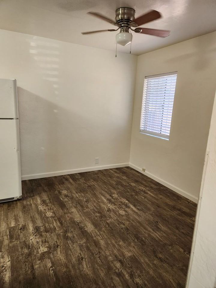 2503 Leland Ave - Photo 7 of 14