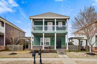 555 N Longfellow Ln - Photo 1 of 1