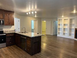 featured image of 1039 S 250 W