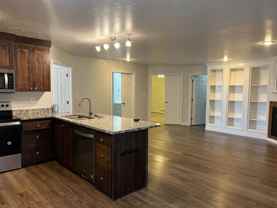 1039 S 250 W - Photo 1 of 1