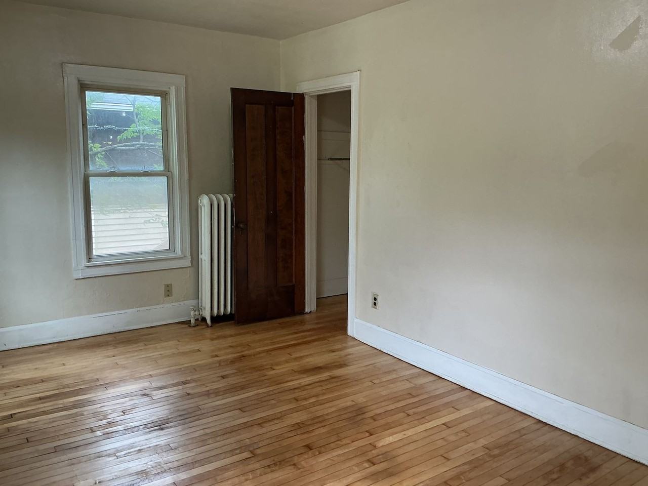 1820 N 40th St - Photo 2 of 10