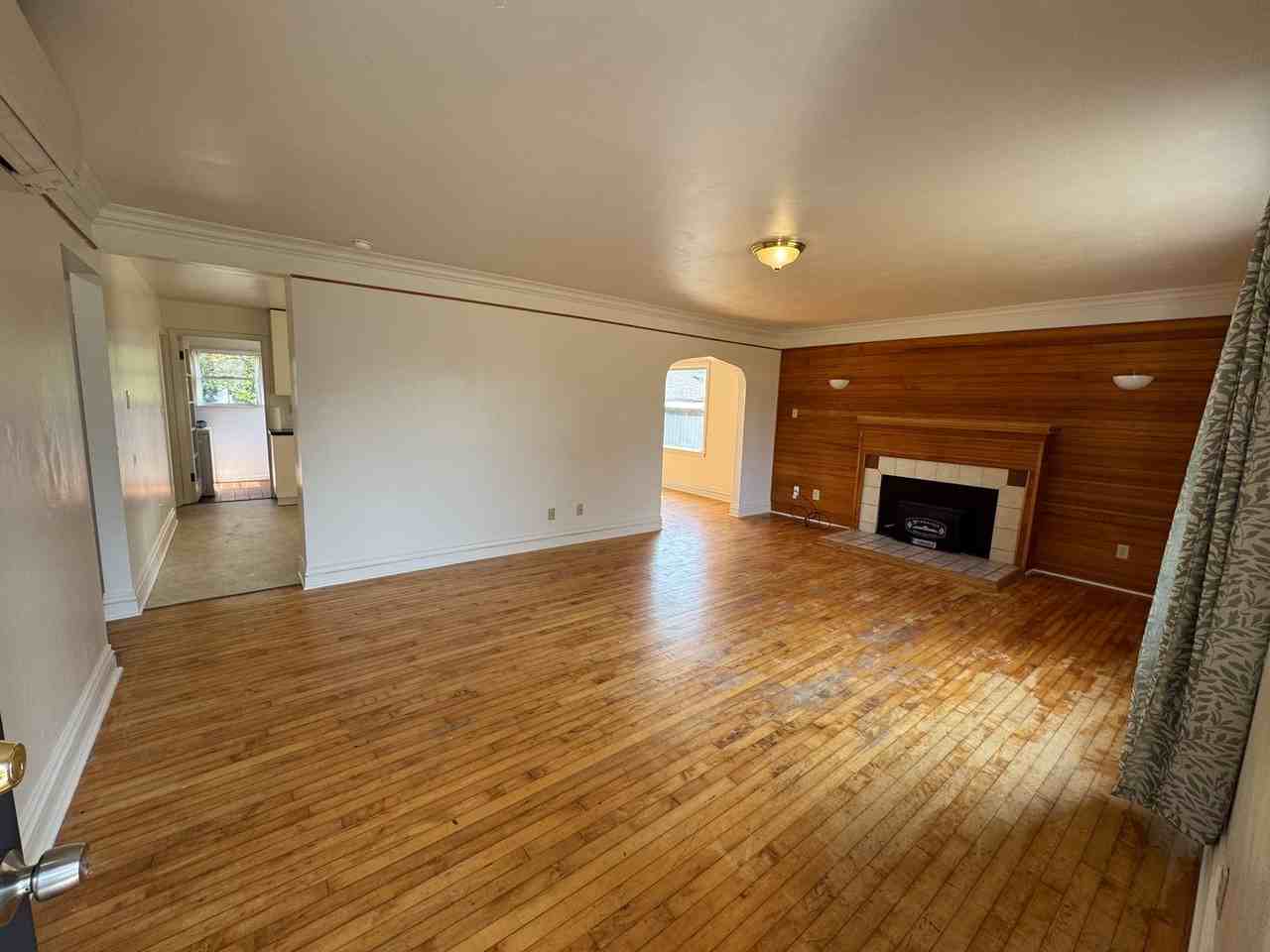 1012 S 15th St - Photo 3 of 24