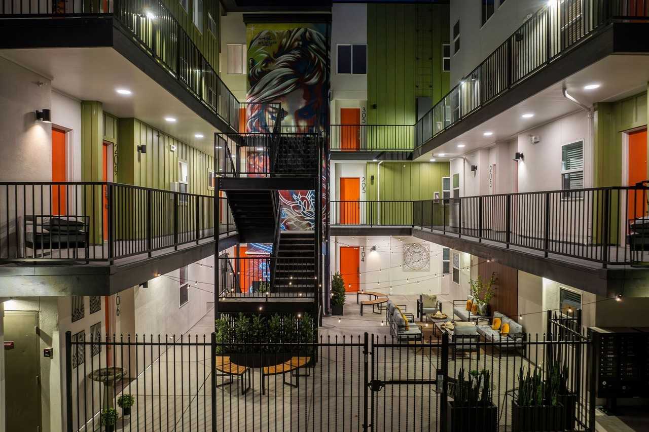 The Carlin - Vesta - Photo 3 of 6