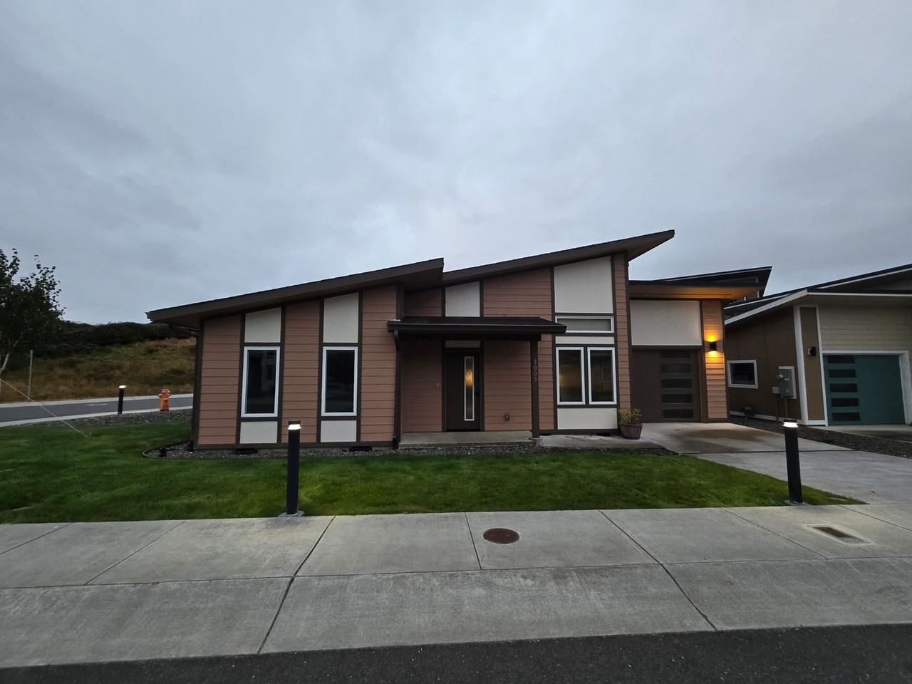 3005 Nellie Way - Photo 2 of 22