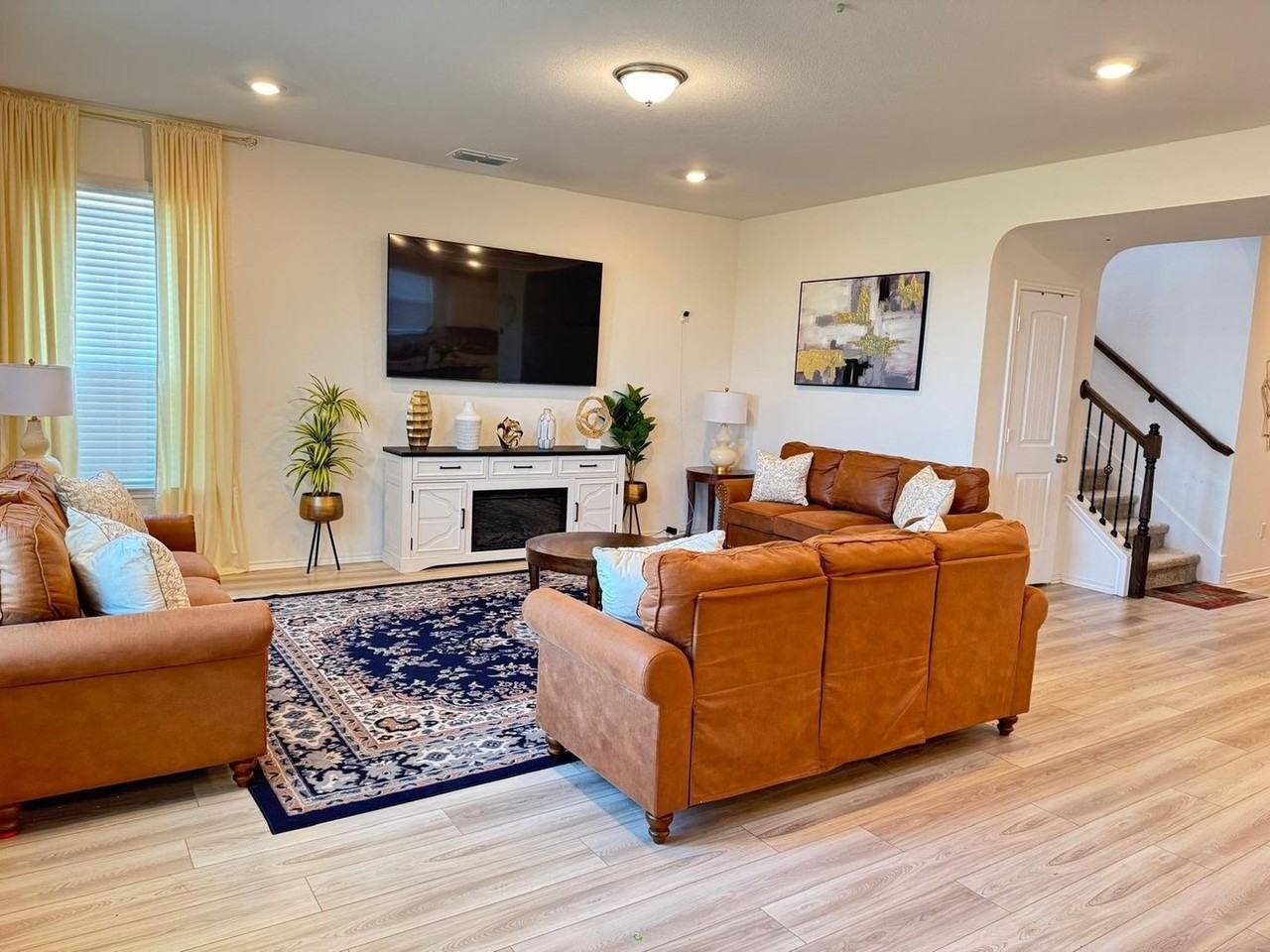 4414 Acerno Street - Photo 5 of 25