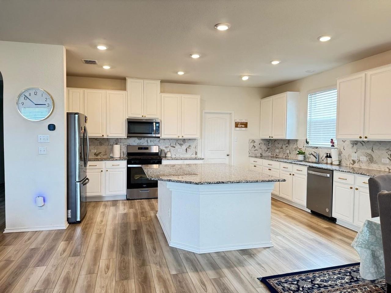 4414 Acerno Street - Photo 7 of 25