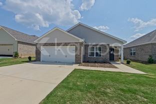 131 Denise Dr - Photo 1 of 1